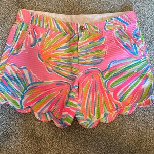 NWOT Lilly Pulitzer buttercup shorts